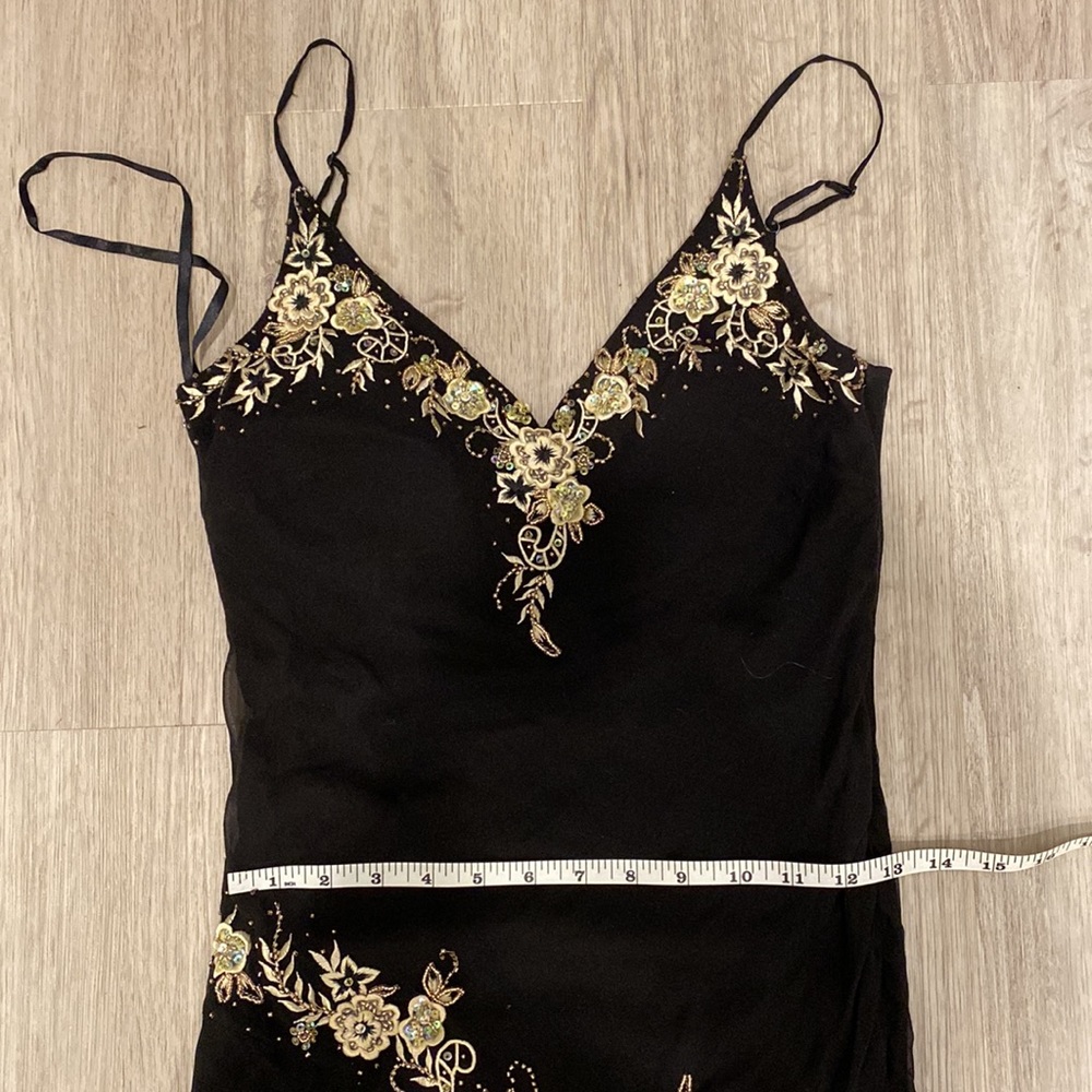 VINTAGE | Marina Black Silk Dress with Floral Sequin Embroidery / Modern Size XS - Picture 7 of 10